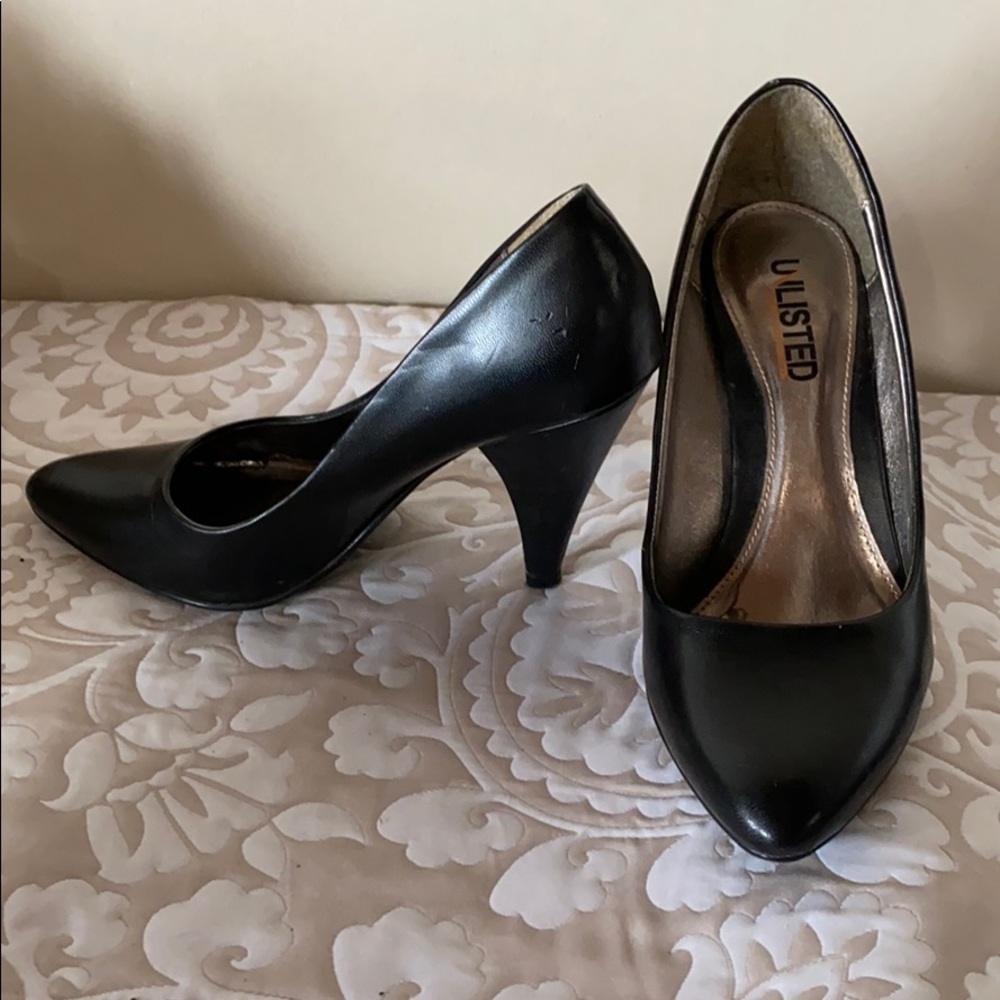 Kenneth Cole pumps